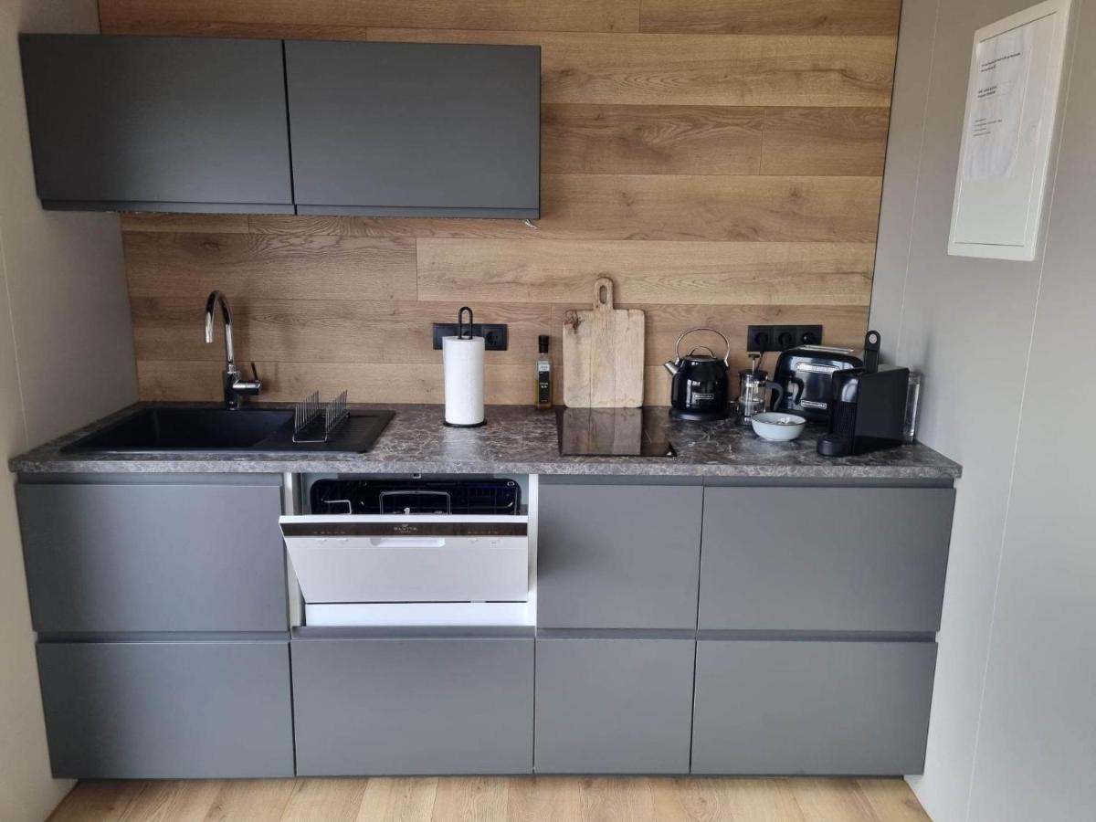 New And Well Furnished Studio Apartment For Two 30 Km From Kirkjubaejarklaustur Perfect Place To Stay At Right Between Black Beach And Joekulsarlon Eksteriør billede